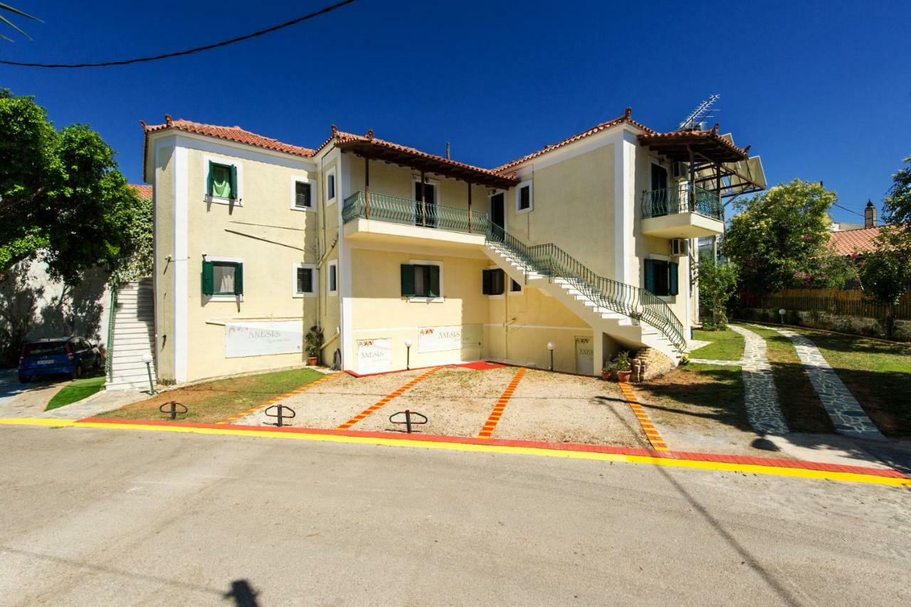 Anesis Apartments Chrani Exterior photo